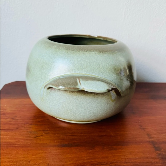 Frankoma 4w Prairie Green Casserole Bean Crock Pot With Lid - Picture 9 of 12